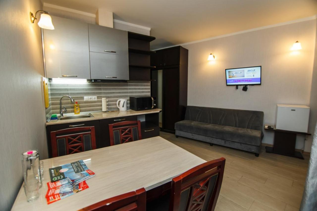 Appartamento Rezal Plaza Batumi Esterno foto